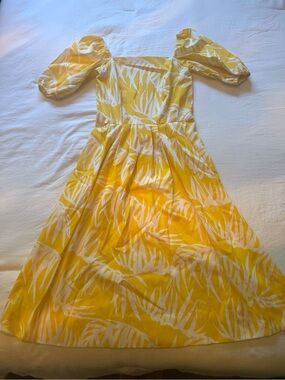 The Lilly Lilly Pulitzer vintage 1960’s 1970’s yellow short sleeve dress xs s